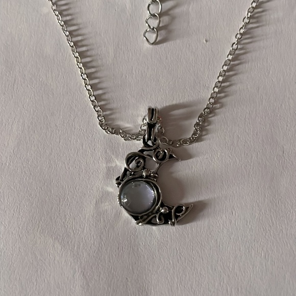 Silver Moon with Gemstone 💎 - Picture 3 of 3